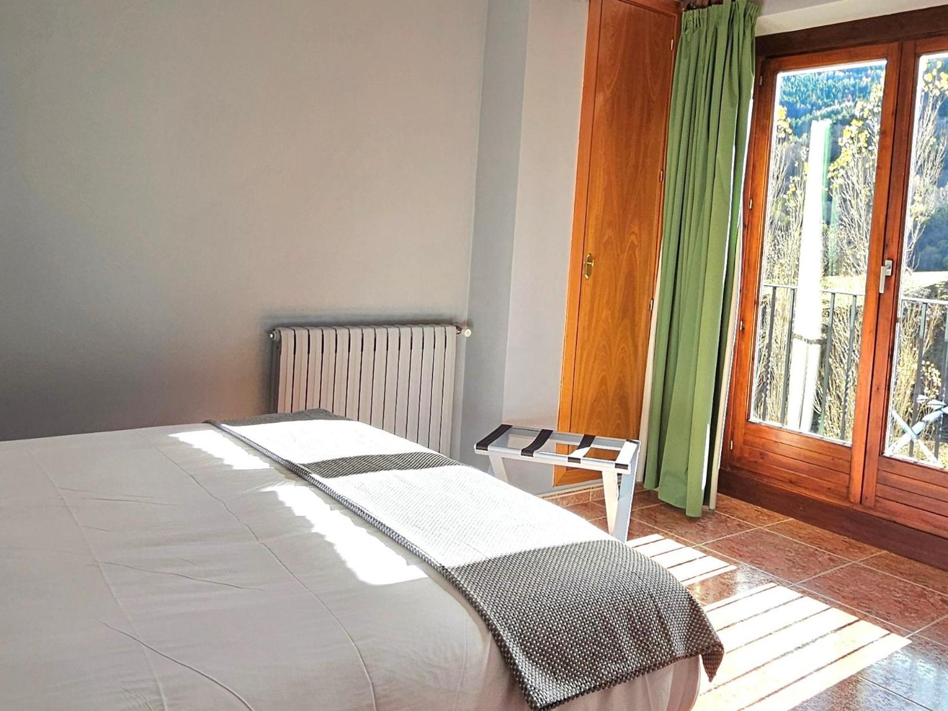Apartaments Bonet ปัล ภายนอก รูปภาพ
