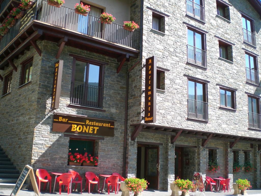 Apartaments Bonet ปัล ภายนอก รูปภาพ